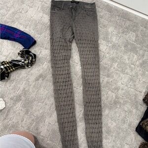 Chic Patterned Skinny Pants in Gray